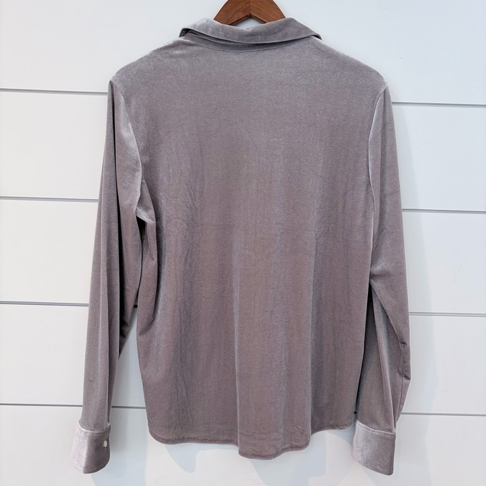 GAP Velvet Button Down Blouse Taupe Minimalist Soft Girl Stretch M Quiet Luxury - Picture 4 of 8